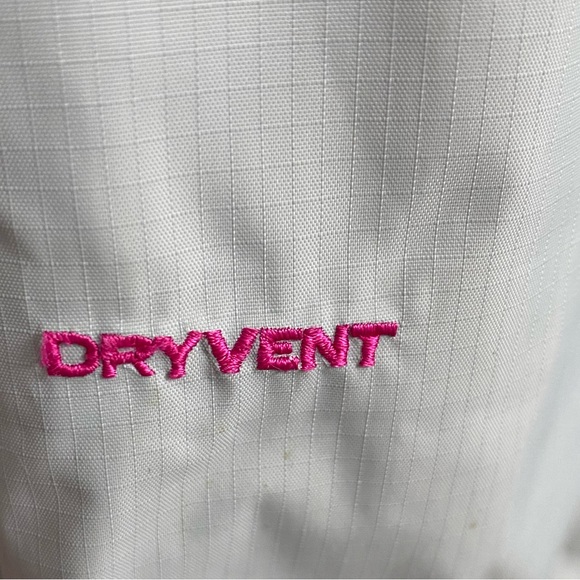 The North Face Grey and Pink Lightweight Jacket - Picture 2 of 6